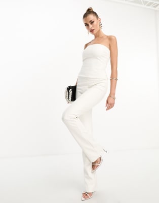 Conjunto Blanco De Top Estilo Palabra De Honor Y Pantalones De Tejido