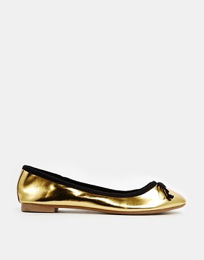Image 2 of New Look Letallic Gold Ballerina Bow Flat Shoes