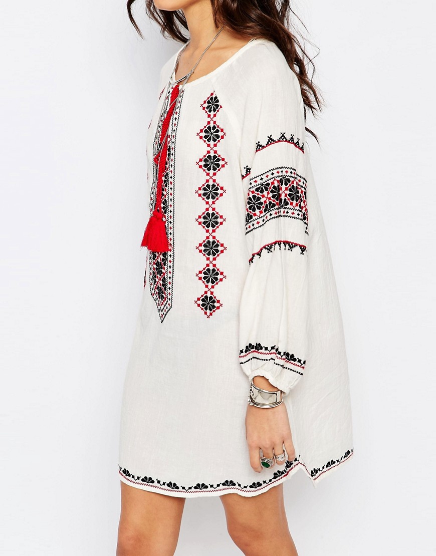 Image 3 of Star Mela Mayra Embroidered Dress in Cream