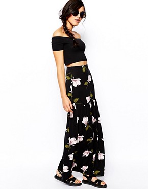 Imagen 1 de Falda larga con cintura caída y estampado floral de ASOS