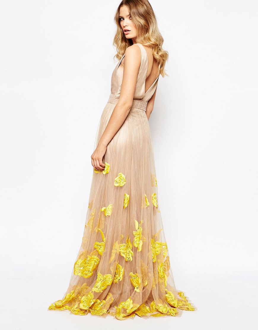 Image 4 of A Star Is Born Luxe Plunge Front Full Tulle Prom Maxi Dress With Embellishment