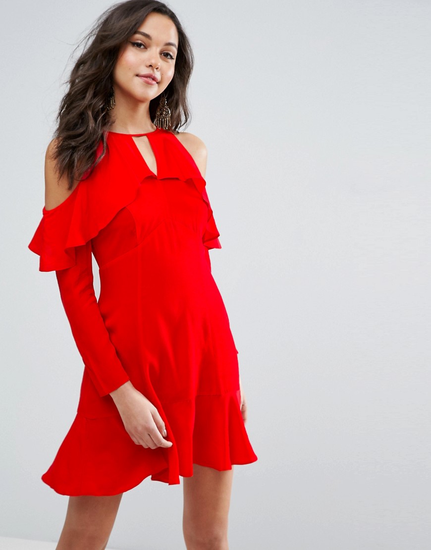 Красное Платье С Плечами