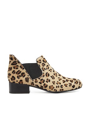 Image 2 of ASOS AGENT Leather Chelsea Ankle Boots
