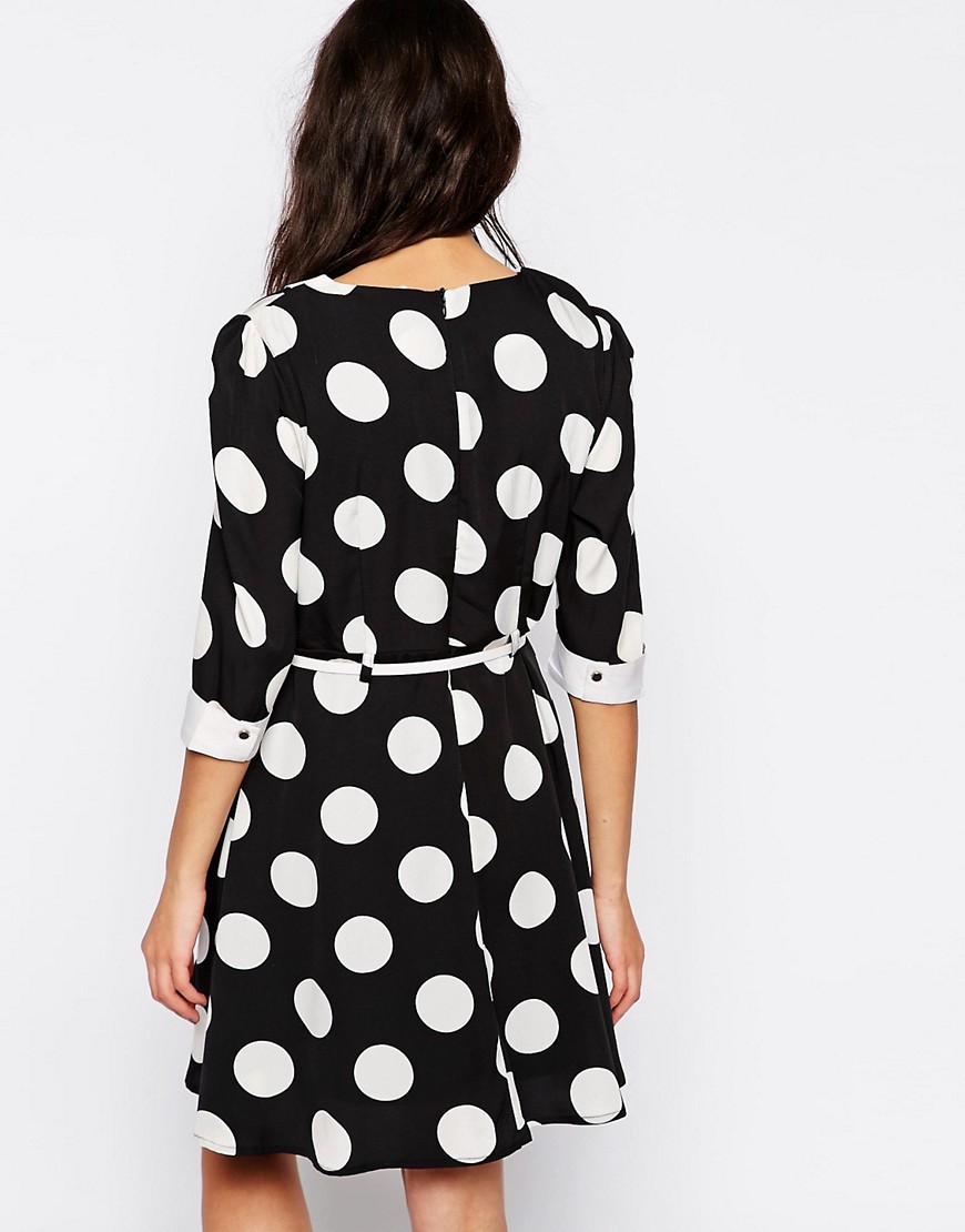 Image 2 of Yumi Belted Dress in Large Dot Print