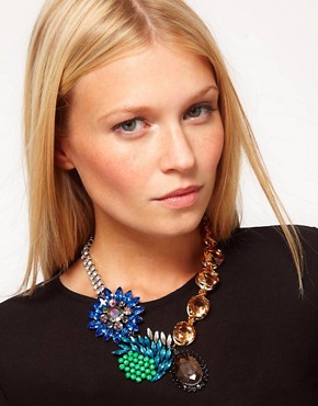 Image 3 of ASOS Brooch Statement Necklace