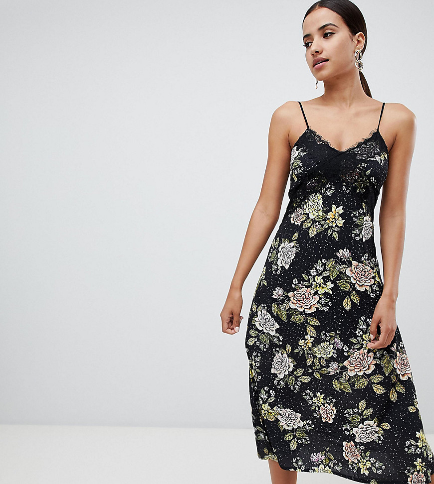 Imagen principal de producto de Vestido midi de encaje con diseño floral exclusivo de Missguided - Missguided