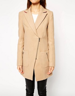 Купить Байкерское пальто с контрастной отделкой ASOS недорого в интернет-магазине ASOS