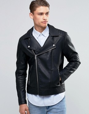 Small black leather jacket – Novelties of modern fashion photo blog