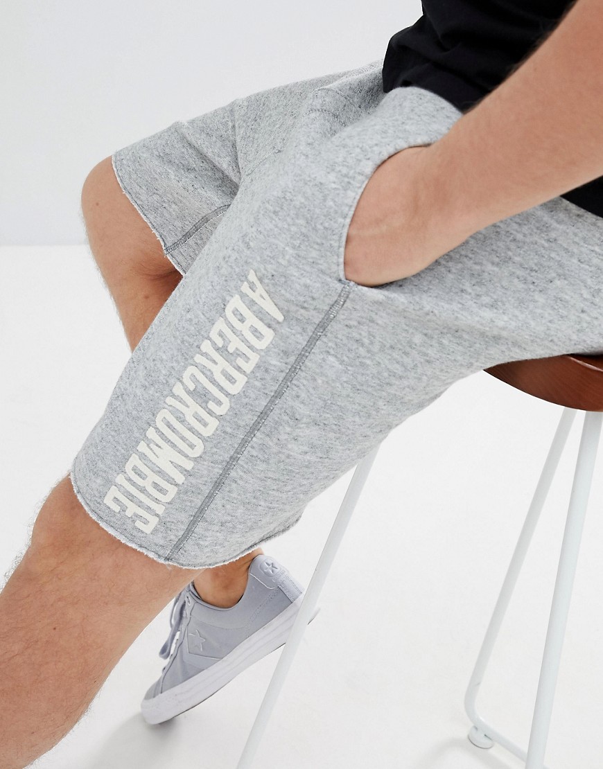 Серые меланжевые шорты с логотипом Abercrombie & Fitch Core - Серый