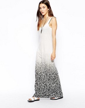Image 4 of Vero Moda Ombre Print Maxi Dress
