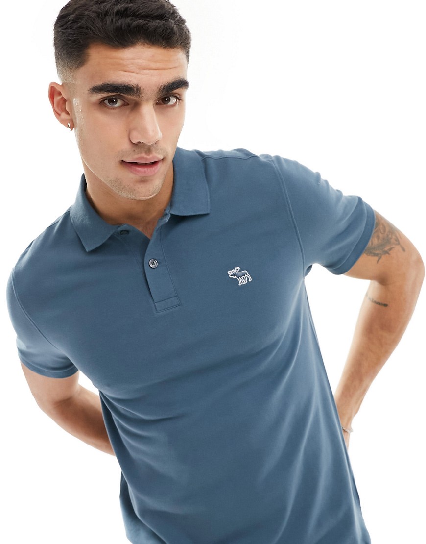 Abercrombie & Fitch elevated icon logo pique polo in mid blue