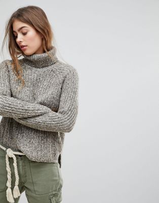 Abercrombie & Fitch High Neck Knit Sweater