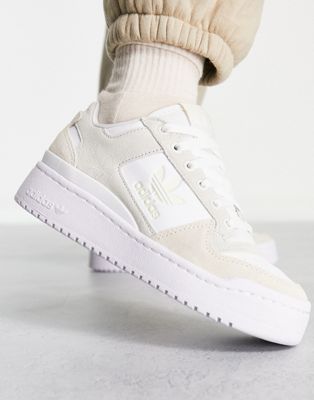 Forum bold trainers in white with neutral tones
