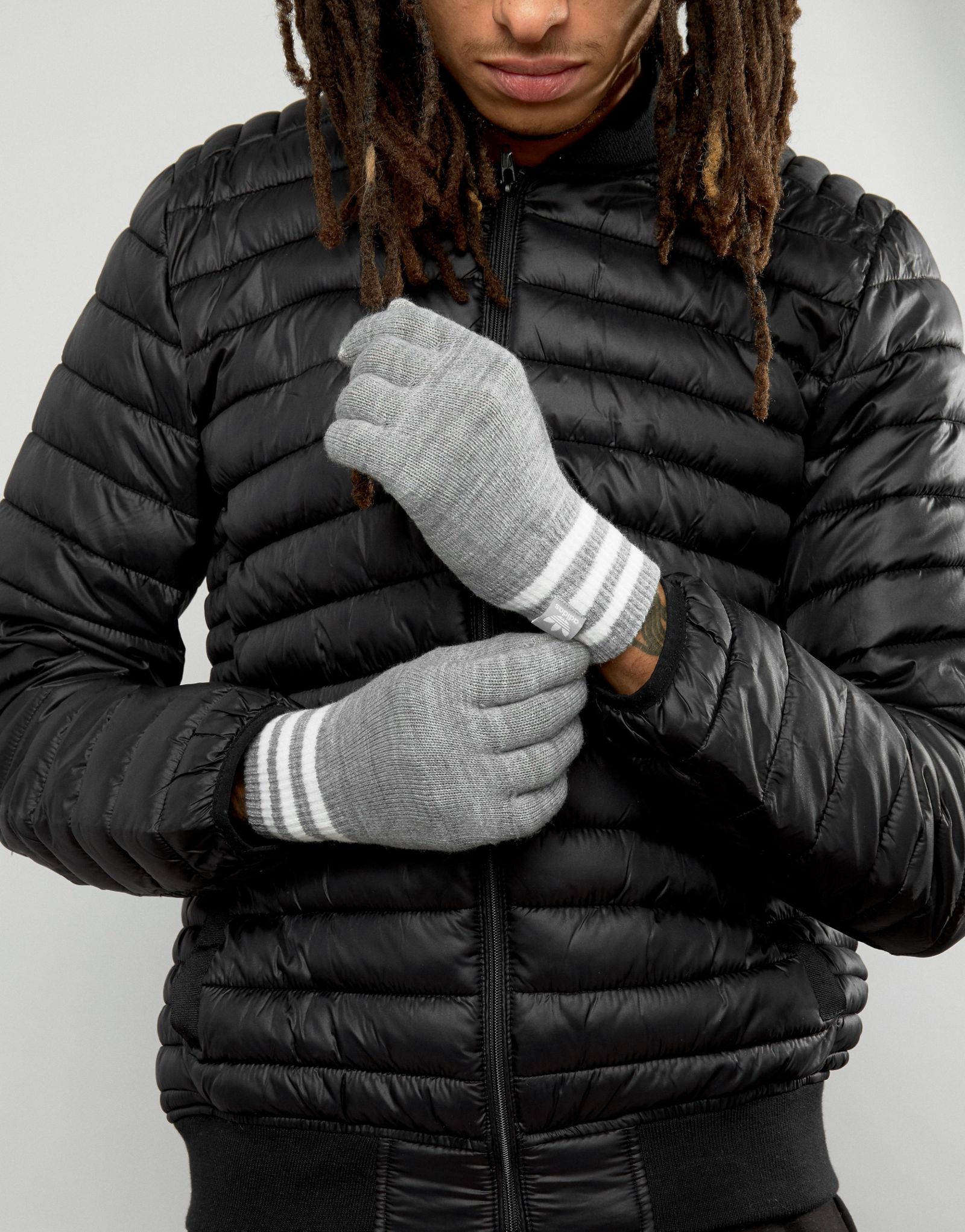 adidas Originals Gloves In Grey AY9076