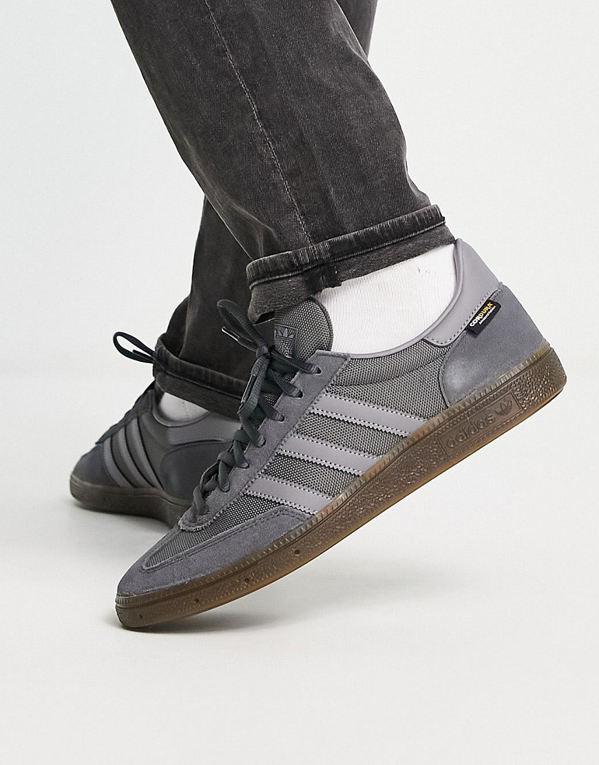 adidas Originals gum sole Handball Spezial trainers in grey