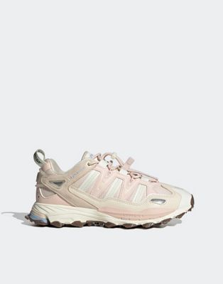 Hyperturf trainers in beige and white