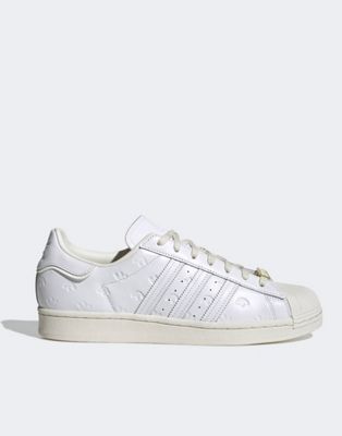 Superstar trainers in white and off white