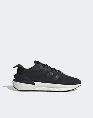 adidas Sportswear Avryn trainers in black and grey