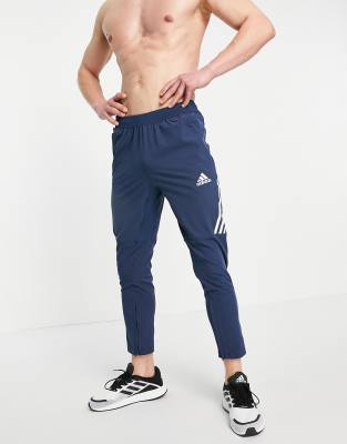 wearing jordans to the gym