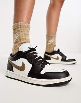 Air  1 low trainers in shadow brown