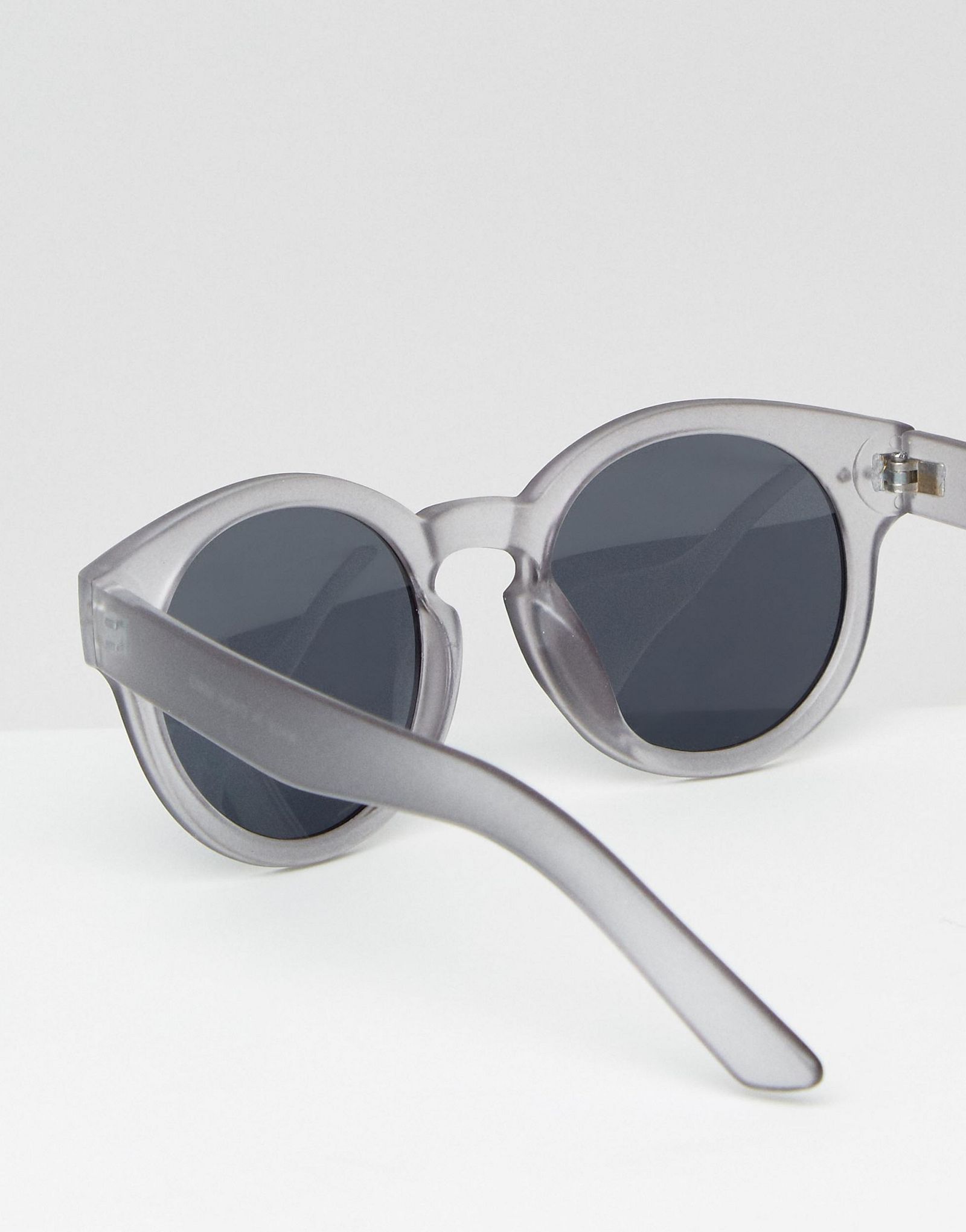 AJ Morgan Round Sunglasses in Matte Grey
