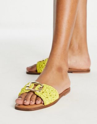 Glaswen flat sandals in citrine crochet