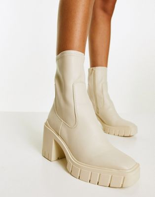 Upstage chunky sock boots in off white - WHITE