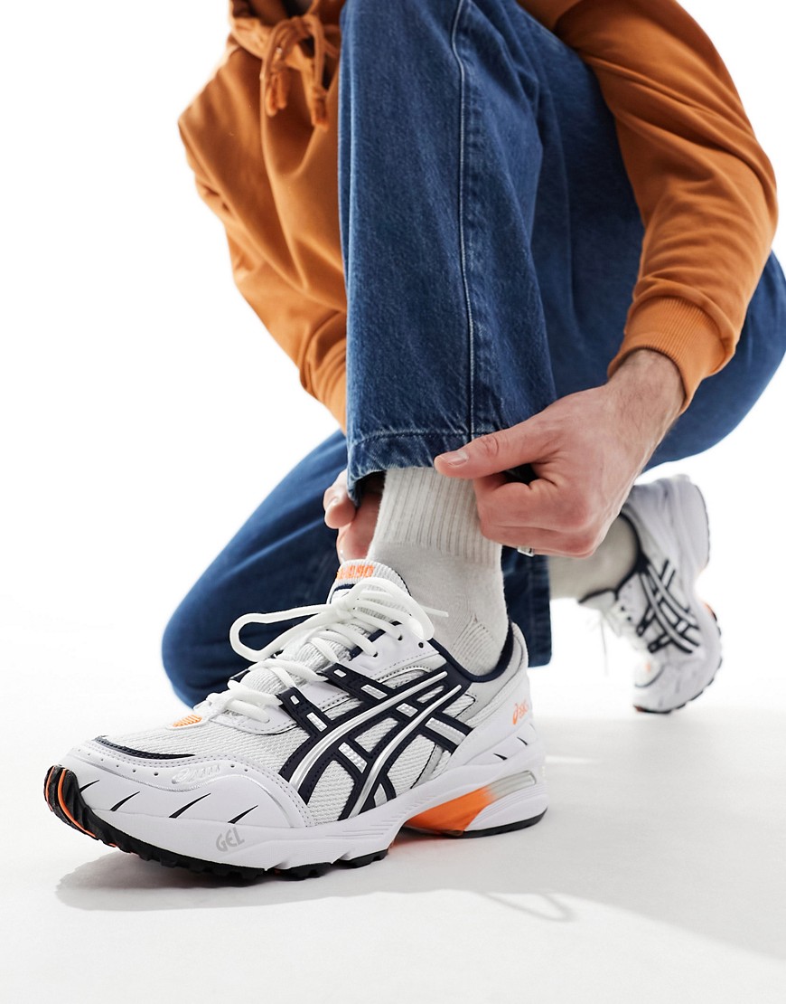 Asics Gel-1090 trainers in white