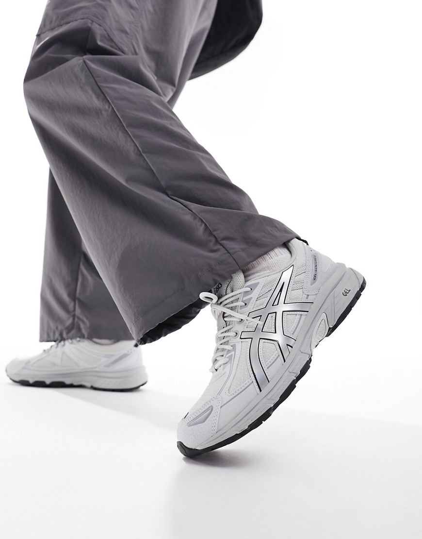 Asics Gel-Venture 6 trainers in white and silver-Multi