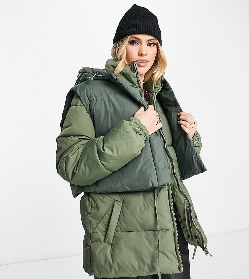 ASOS 4505 Tall oversized puffer jacket with removable gilet-Green