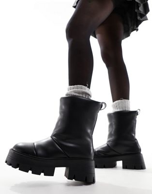 Appollo padded snow boots in black