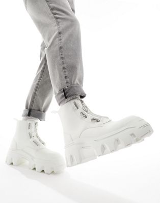 chunky boots in white faux leather with zip detailing