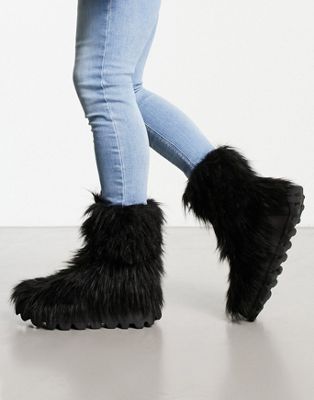 chunky faux fur calf boot in black