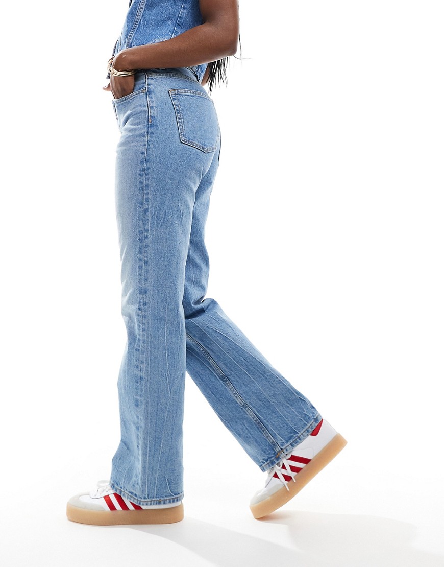 ASOS DESIGN easy straight jean in light blue