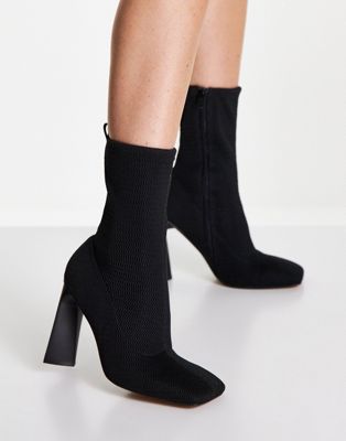 Eddie high-heeled square toe knitted boots in black