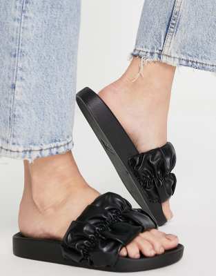 Fairview ruched sliders in black