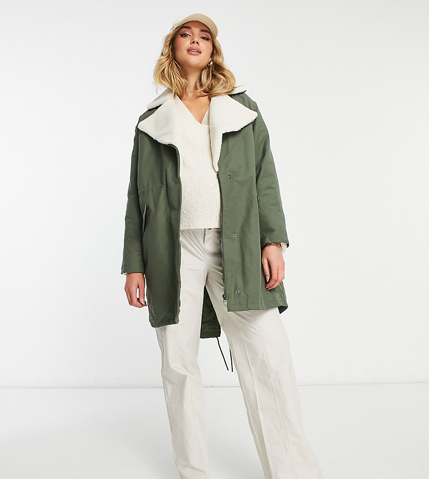 ASOS DESIGN Maternity quilt lined parka coat with borg collar in olive-Green