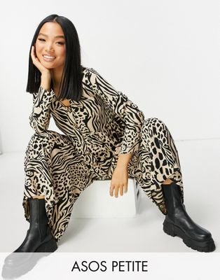 Petite button front relaxed jumpsuit in animal print - Click1Get2 Black Friday
