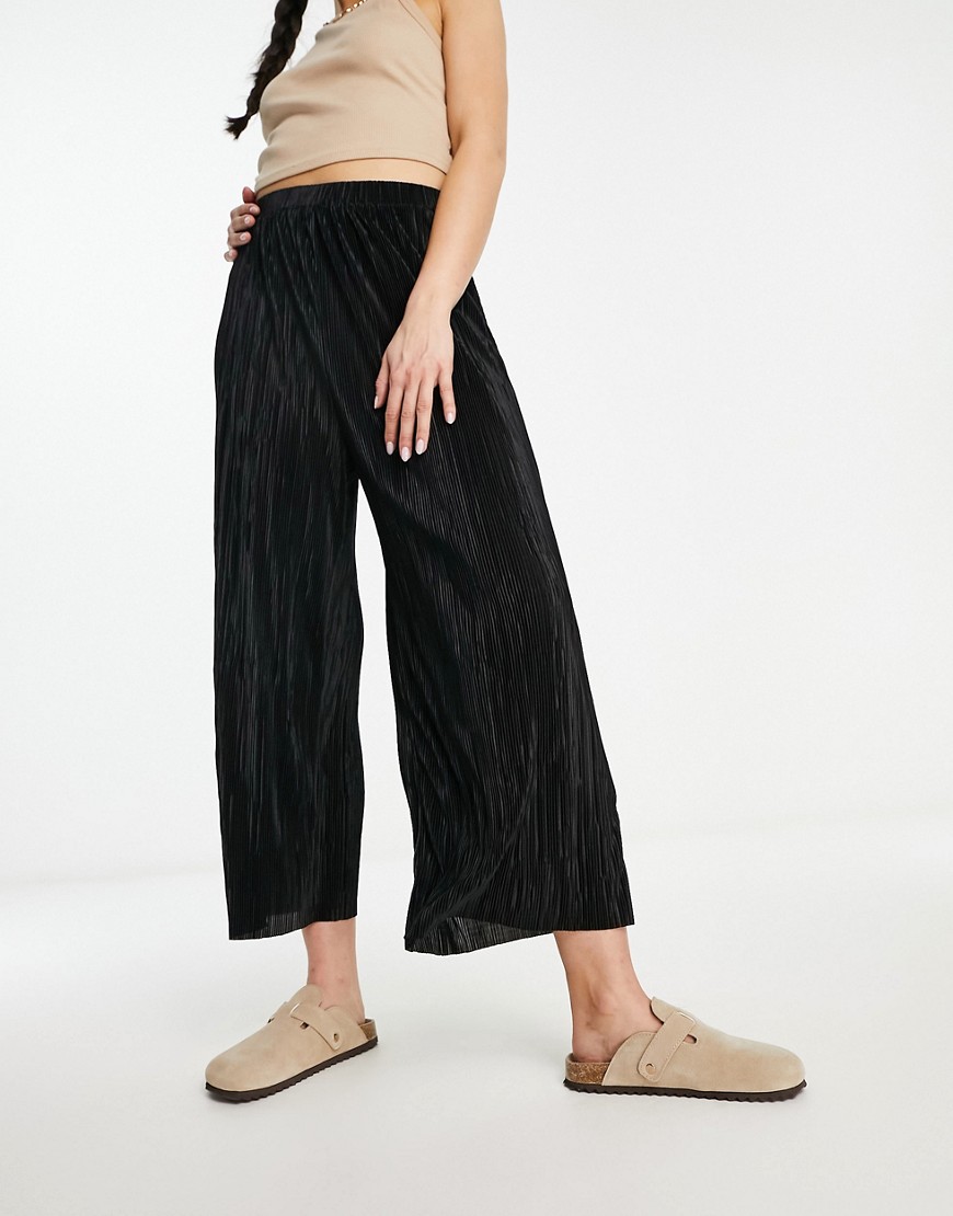 ASOS DESIGN plisse wide leg trouser culottes in black