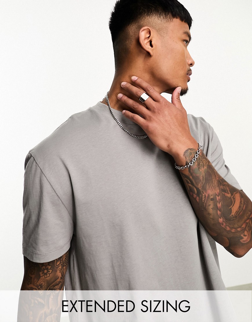ASOS DESIGN relaxed fit t-shirt with crew neck in grey-Neutral