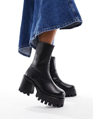 Rocky leather chunky platform boots in black