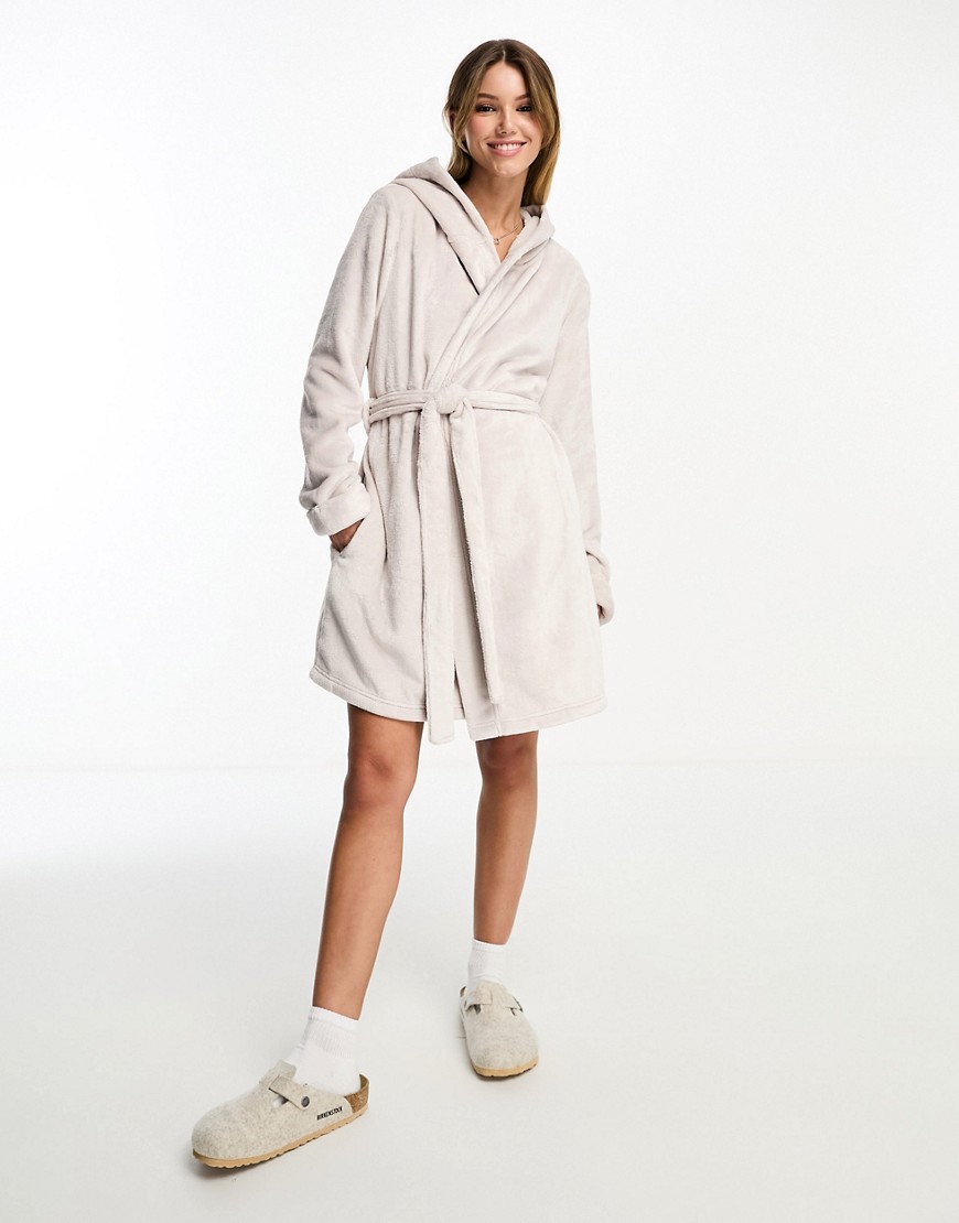 ASOS DESIGN super soft fleece mini robe in mink-Pink