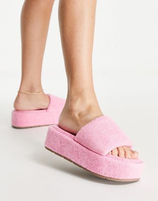 Taya padded flatform sandals in pink