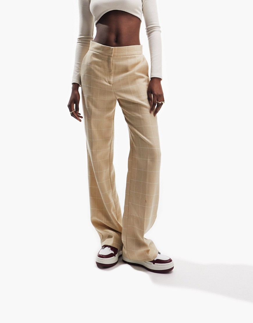 ASOS DESIGN ultimate straight leg trouser in beige grid check-Blonde