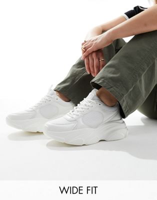 Wide Fit Drop trainer in white