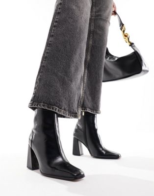 Wide Fit Everest flared heel boots in black