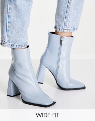 Wide Fit Excel high-heeled ankle boots in blue
