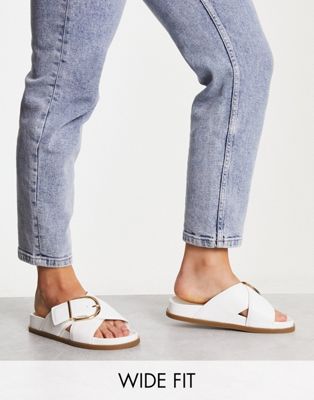 Wide Fit Flash buckle cross vamp flat sandals in white