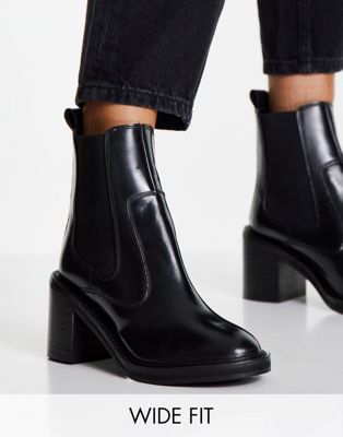 Wide Fit Runaway leather chelsea boots in black