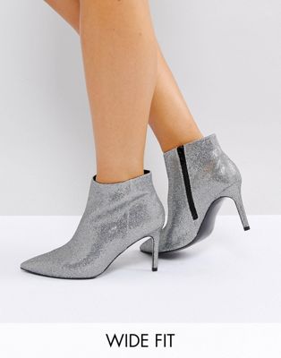 ASOS EMBERLY Wide Fit Pointed Ankle Boots